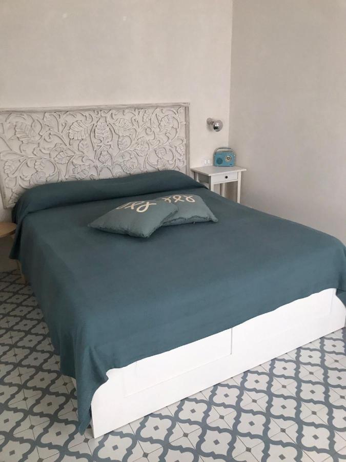 Casa E Bottega Bed and Breakfast Monopoli Buitenkant foto